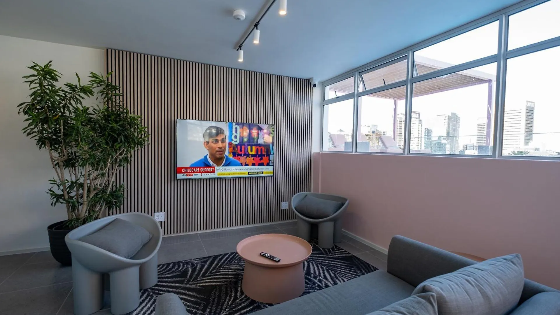 The Rose 201-2Bedroom Apartment With Rooftop Pool Cape Town